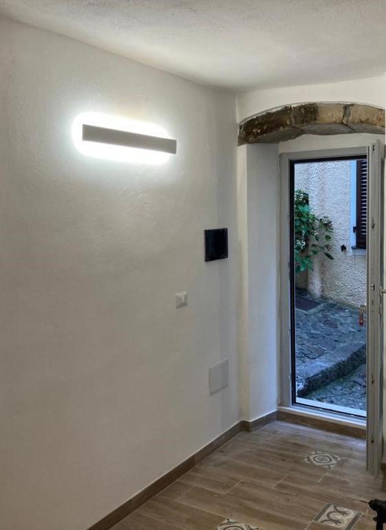 Residenza Nel Borgo L'Appusentu Castelsardo Exterior foto