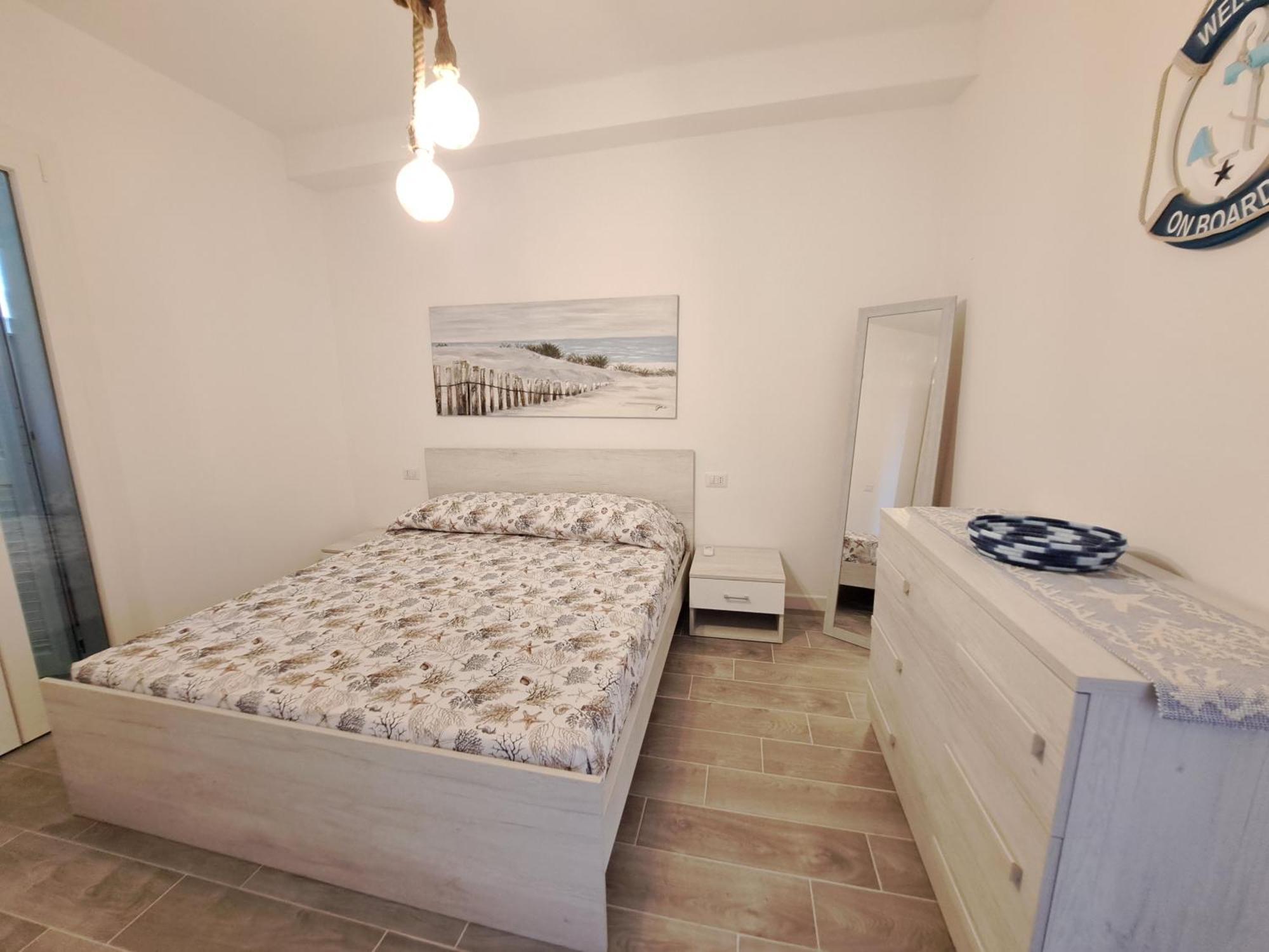 Residenza Nel Borgo L'Appusentu Castelsardo Exterior foto